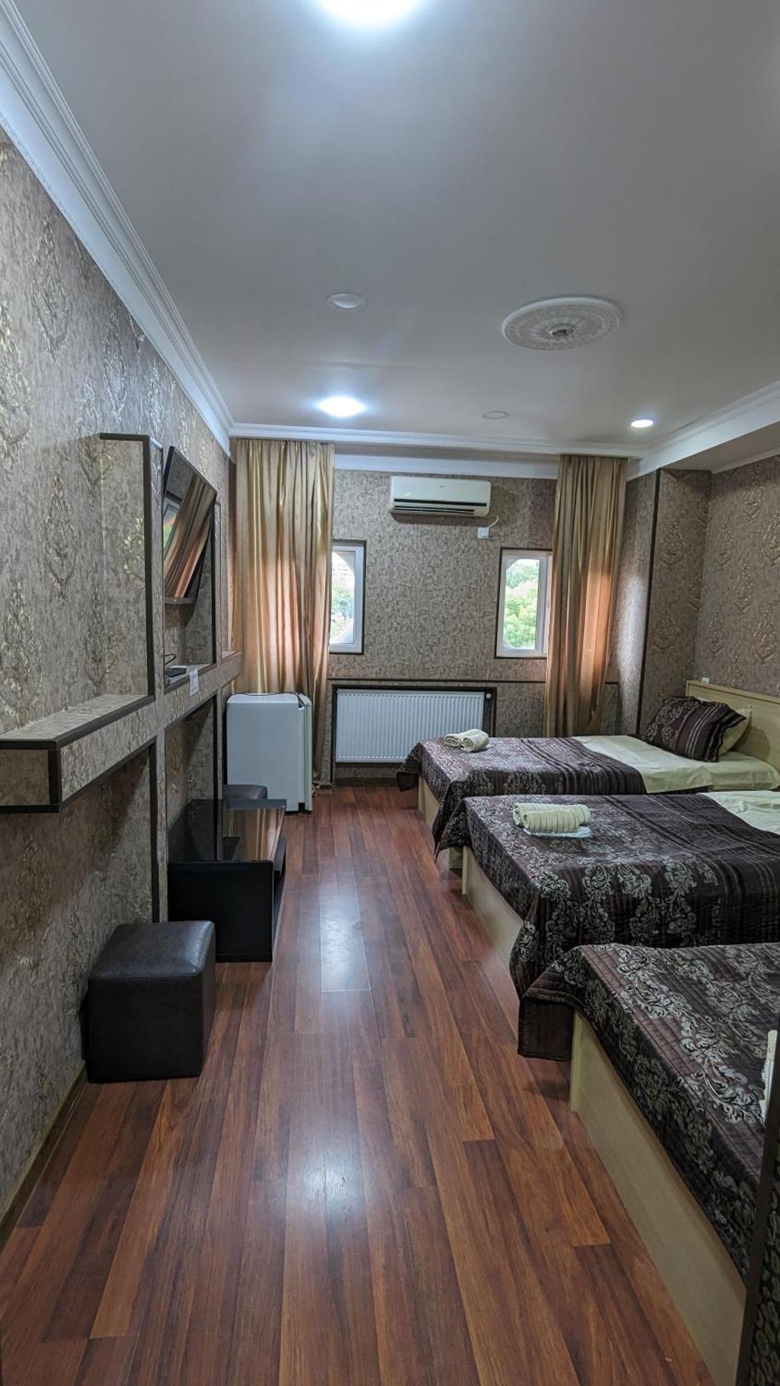 Dkd-Bridge Hotel Tbilissi Extérieur photo